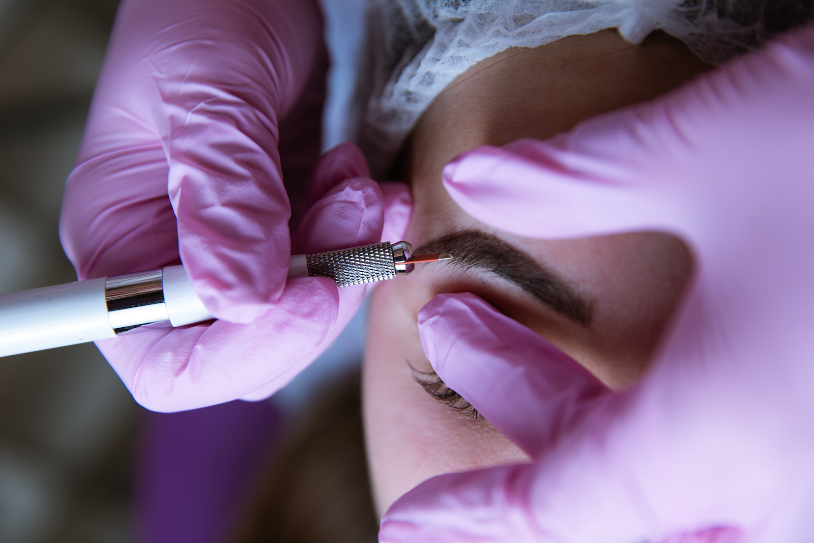 How to Become a Microblading Artist in Las Vegas – With or Without Prior PMU Experience