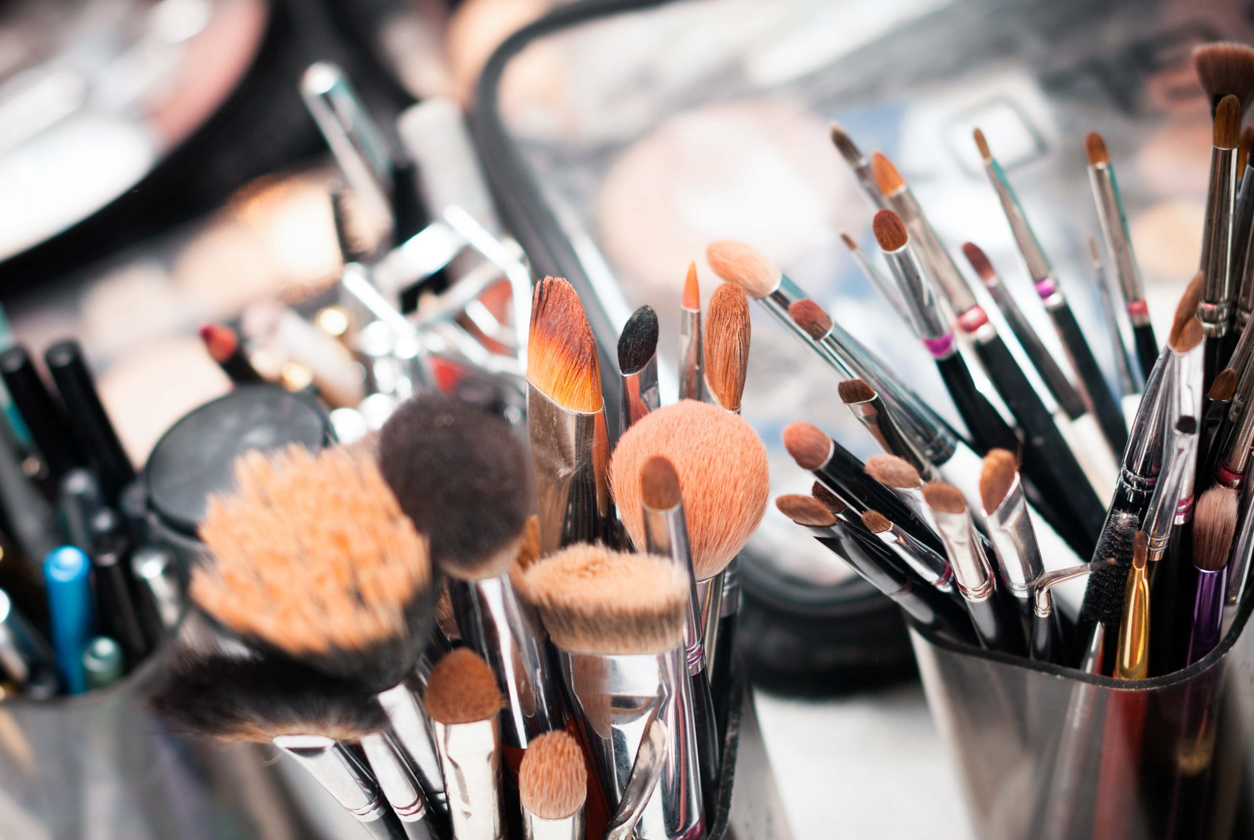 How To Clean Makeup Brushes And Why It’s Necessary