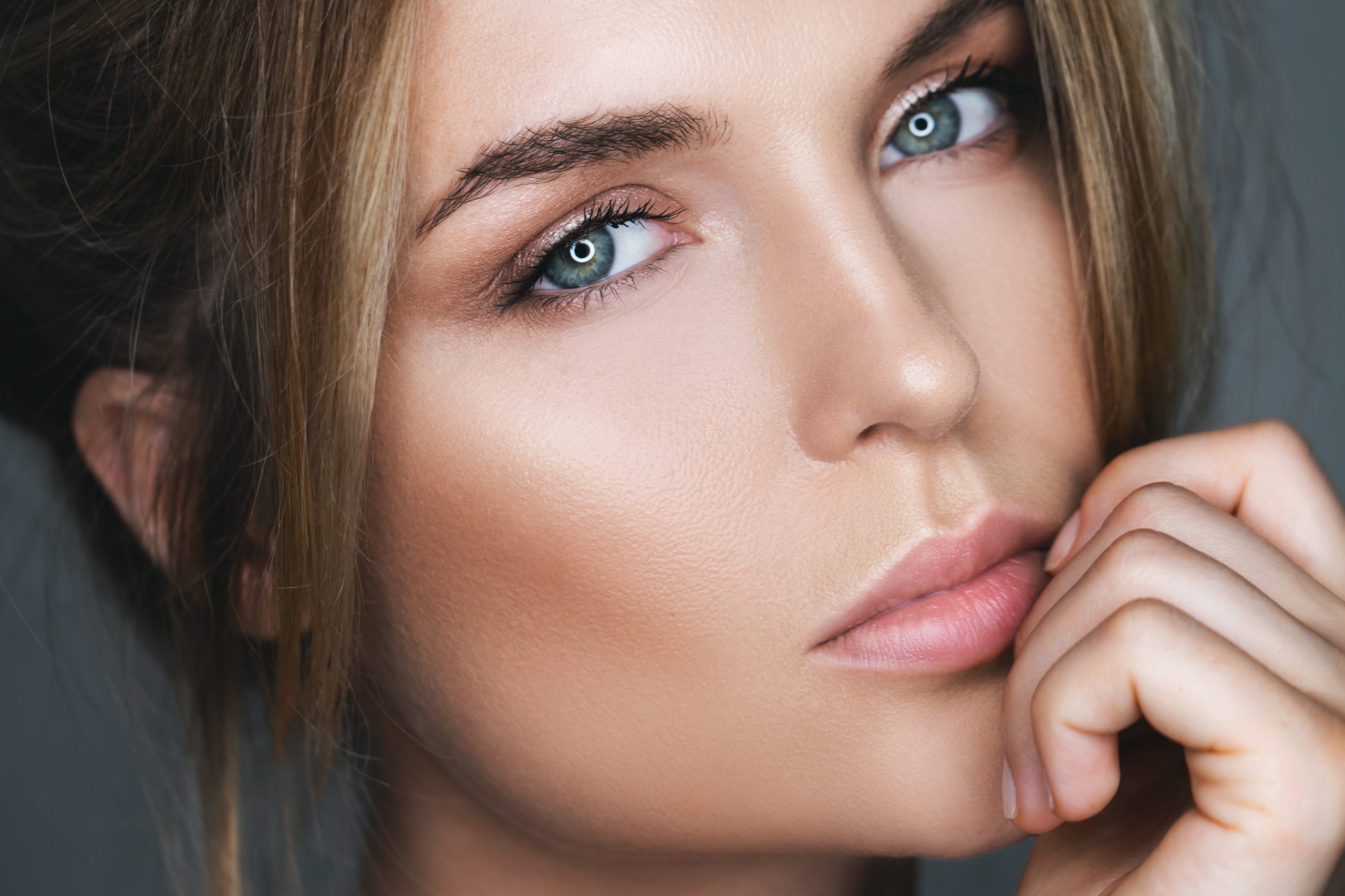 Avoid Melting Makeup This Summer with Semi-Permanent Foundation