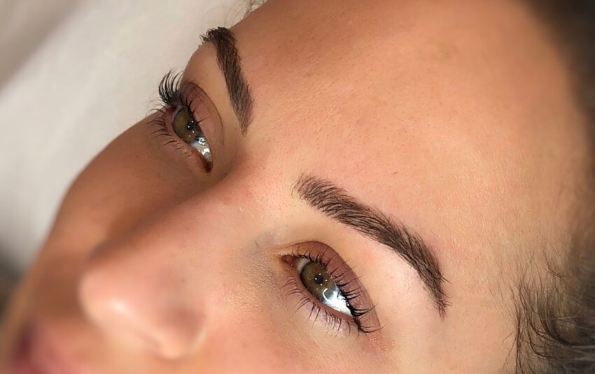 Micrbladed Brows