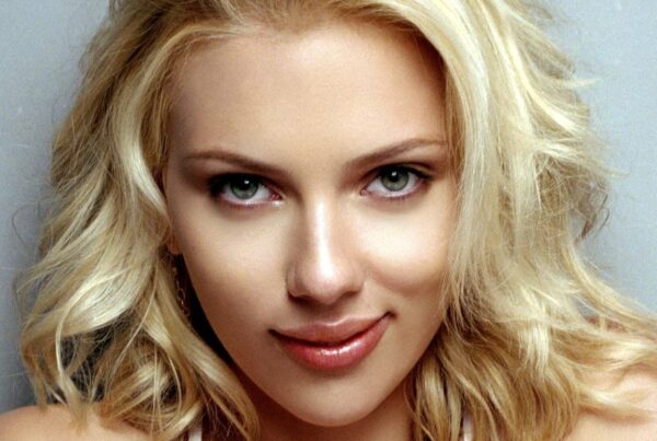 Photo of Scarlett Johansson Lips